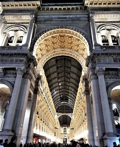 Ingresso da piazza Duomo della Galleria