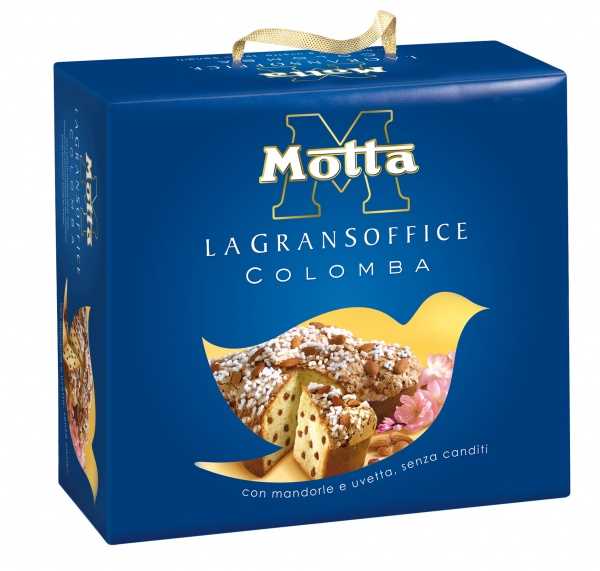 La confezione della colomba "Motta"