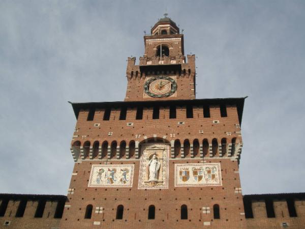 La Torre del Filarete (costruita da Luca Beltrami)