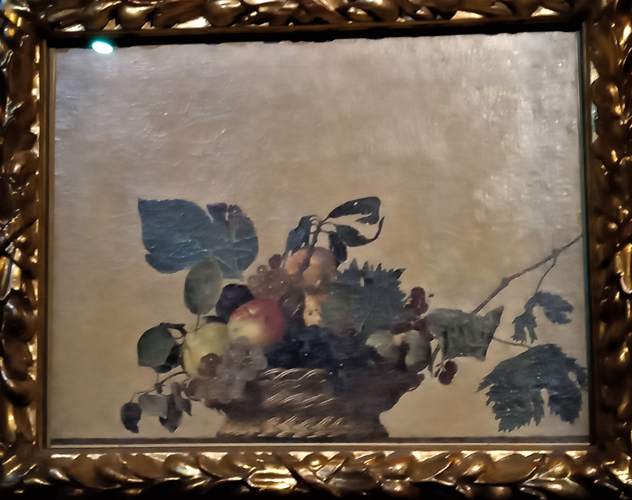 Caravaggio: Canestra di frutta(1594-1598 (natura morta), Pinacoteca Ambrosiana, olio su tela, cm 49x62