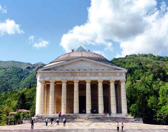 Tempio Canovano, Possagno